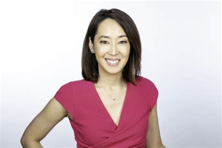 Akiko Fujita CNBC Husband, Married, Age, Height, Net Worth, Wiki, Bio