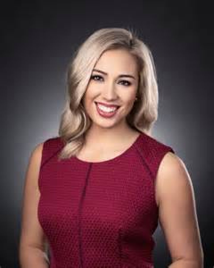 Alexis Smith (Journalist) Biography, Age, Parents, Husband, ABC7, Salary And Net Worth