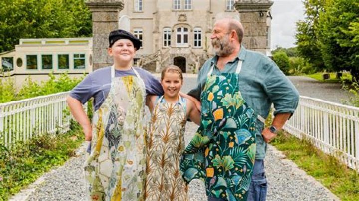 Angel Strawbridge Net Worth, Biography, Wiki, Age, Parents, Family, Photos or More