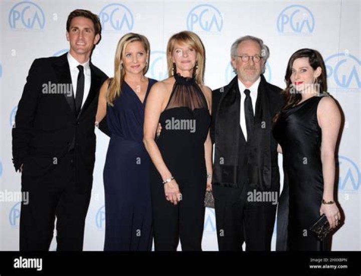 Christopher Gavigan Bio, Wiki, Age, Height, Wife, Children, Family, The Honest Company and Net Worth