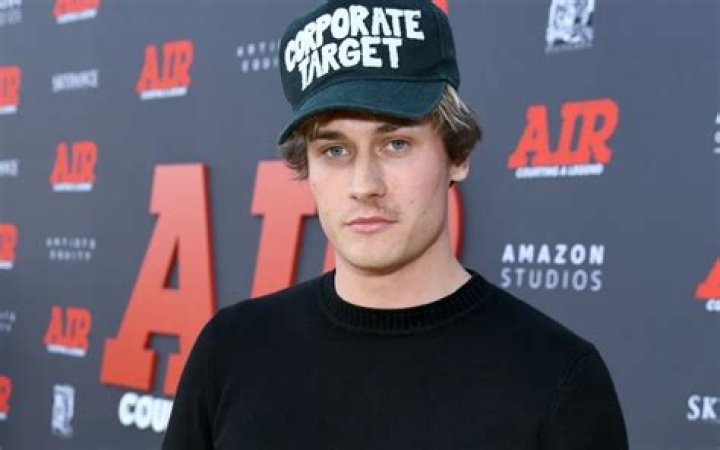 Cole Bennett’s Net Worth, How Much Money Does The American Videographer Have?