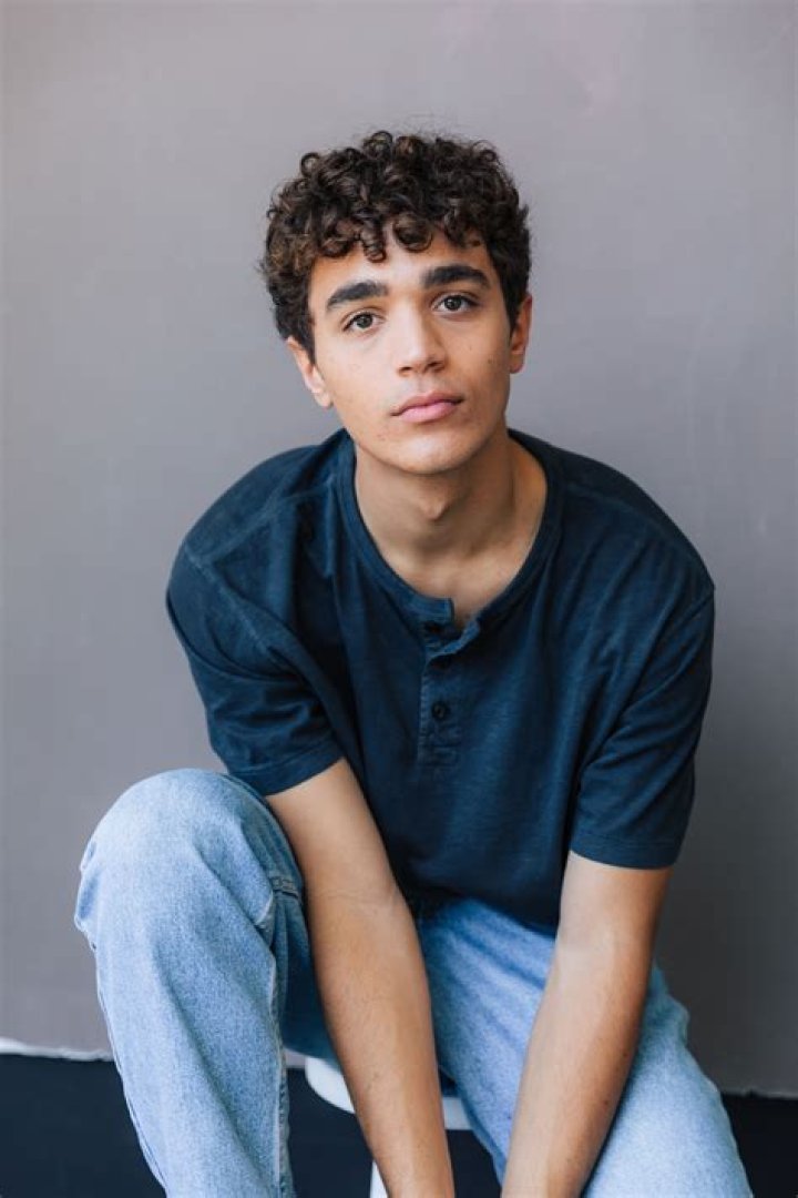 David Iacono Sexuality – Is He Gay? Partner Age And Height Revealed