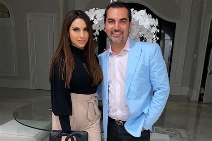 Dr Aydin Huq, Aydin Huq Husband Net Worth, Age: Married to Medicine