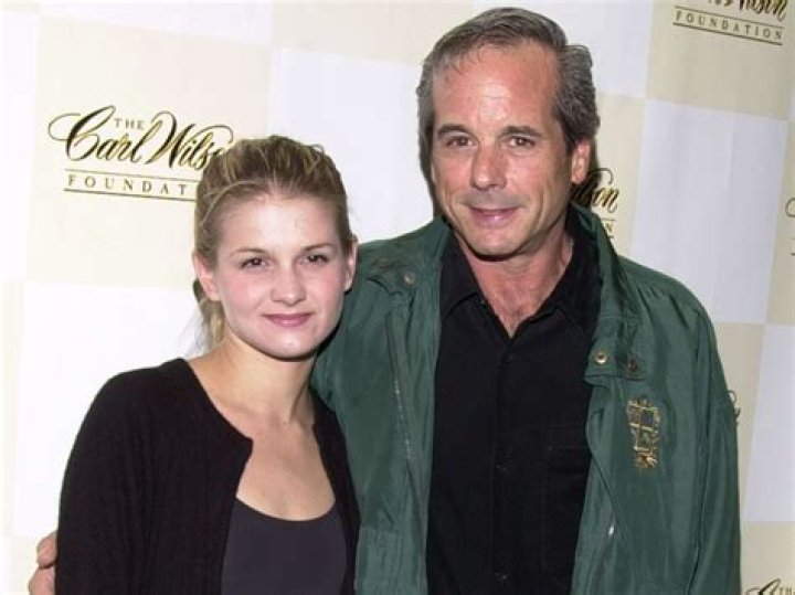 Julia Arnaz (Desi Arnaz Jr Daughter) Wikipedia, Bio, Age, Height, Parents, Husband, Net Worth, Facts