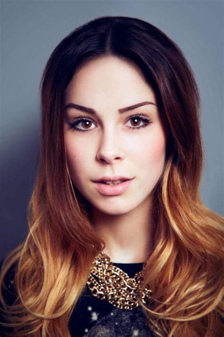 Lena Meyer-Landrut Bio, Wiki, Age, Height, Husband, Partner, Baby, Songs Eurovision, and Net Worth