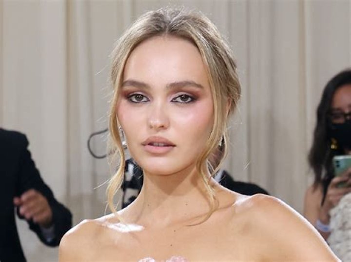 Meet Lily-Rose Aslandogdu Parents And Family On Instagram – Details To Know About The Essex Serpent Actress