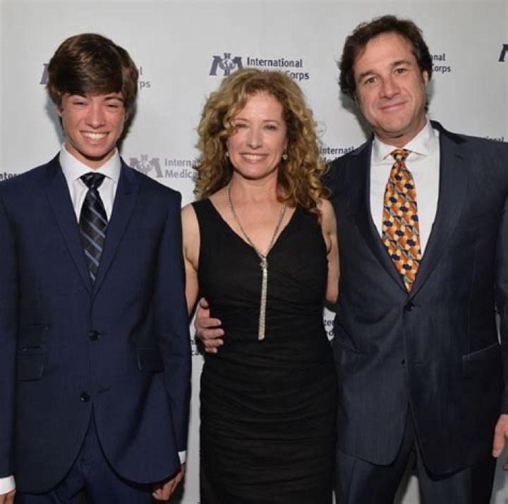 Nancy Travis’s Net Worth, Age, Height, Weight, Husband, Kids, Bio-Wiki