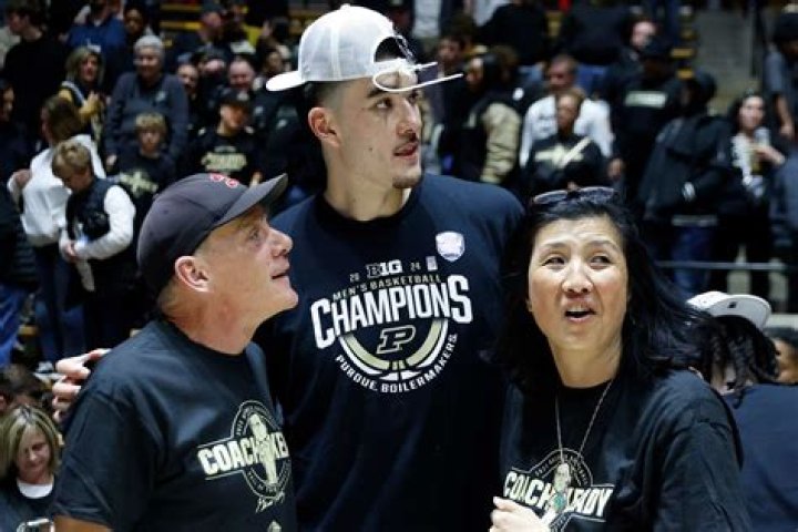 NBA: What Race Is Zach Edey? Parents And Family Links Explored