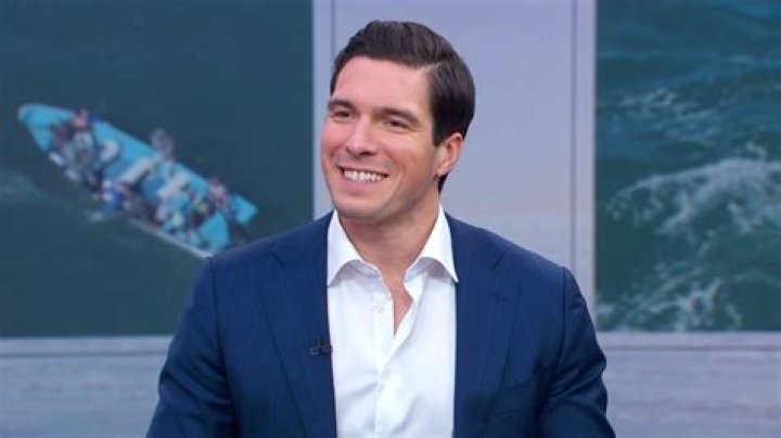 Nick Watt (CNN Reporter) Bio, Wiki, Age, Wife, Family, ABC News, Salary, and Net Worth.