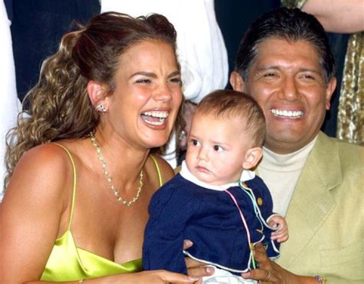 Niurka Marcos, Career, Husbands, Kids & Net Worth