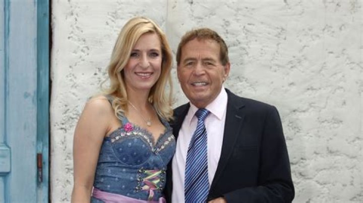 Stefanie Hertel Parents: Meet Eberhard Hertel & Elizabeth Hertel