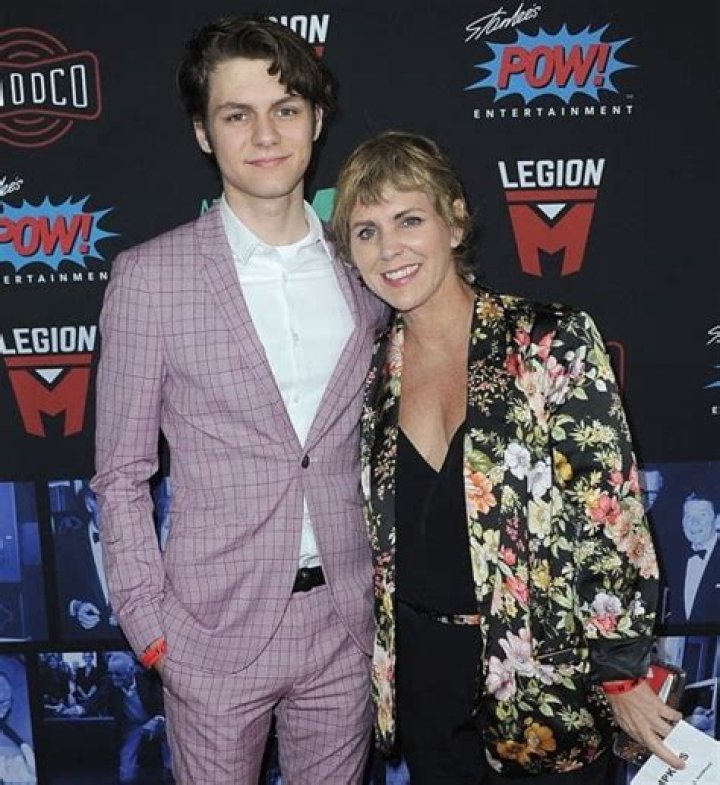 Ty Simpkins Bio, Wiki, Age, Height, Family, Dating, Movies and Net Worth.