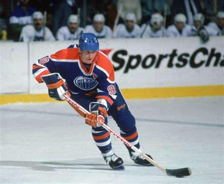 Wayne Gretzky’s Net Worth, Biography, Career, Awards, Fact and Life Story