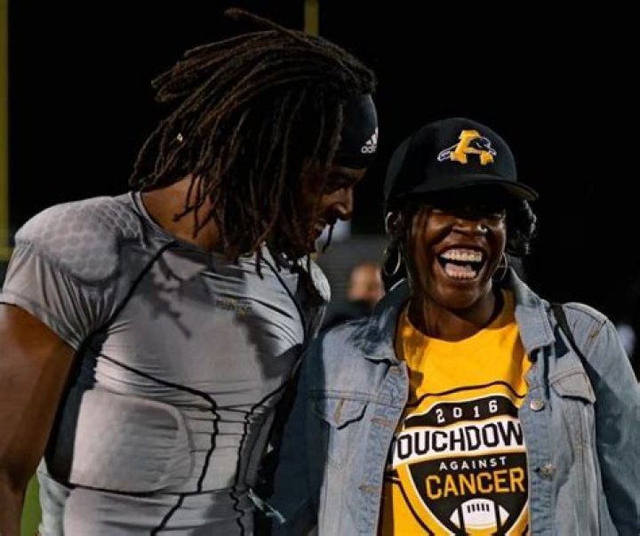 Who Are Najee Harris Parents? Mom Tianna Hicks & Father Name
