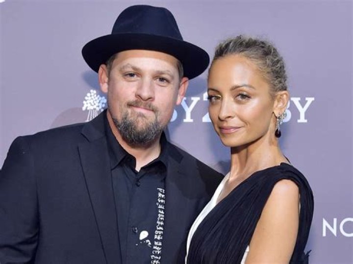 Who Exactly Is Damon Bayles and Is He Still Married To Clinton Kelly?
